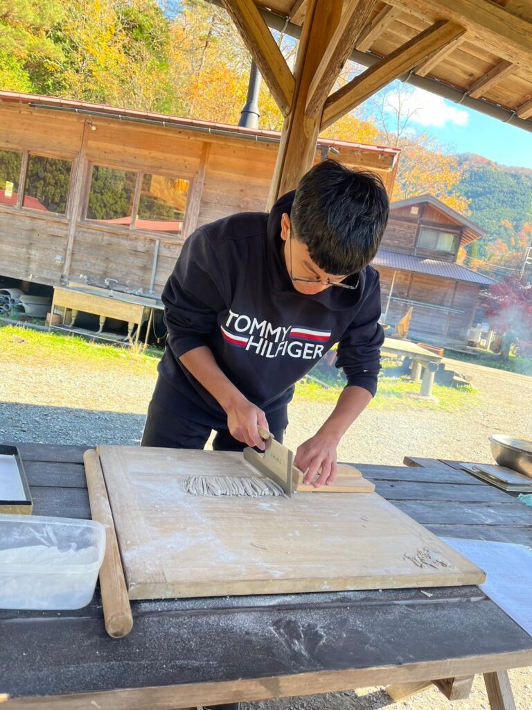 【2~3月】自家栽培蕎⻨のそば打ち体験《期間限定》